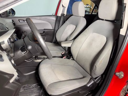 Used 2012 Chevrolet Sonic LS FWD image 21