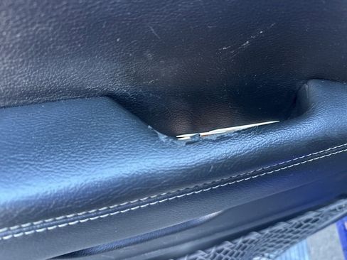 Used 2019 Jeep Wrangler Unlimited Sahara image 20