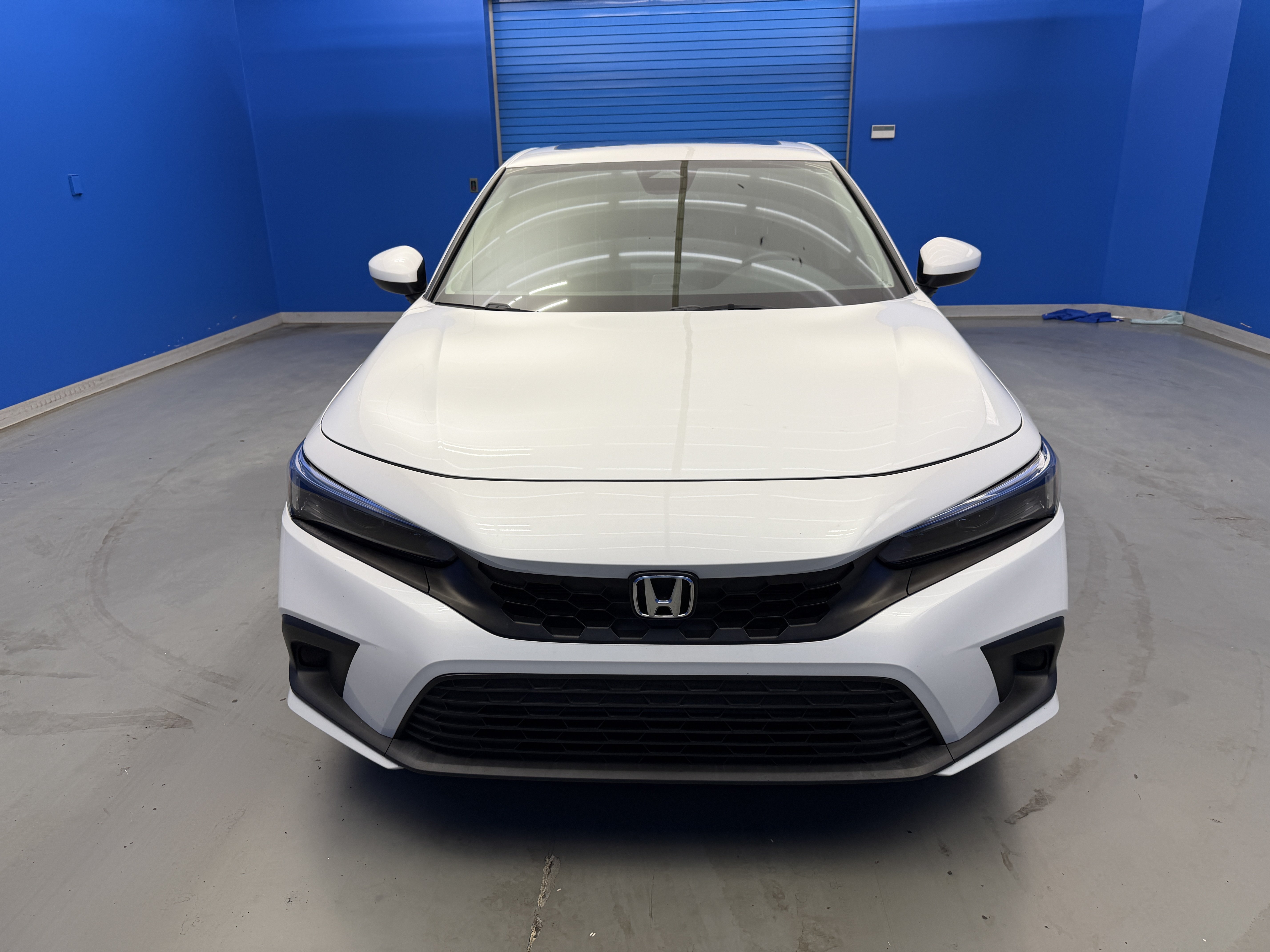 Used 2024 Honda Civic EX-L image 3