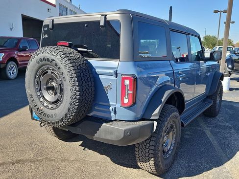 New 2025 Ford Bronco Outer Banks w/ Sasquatch Package image 11