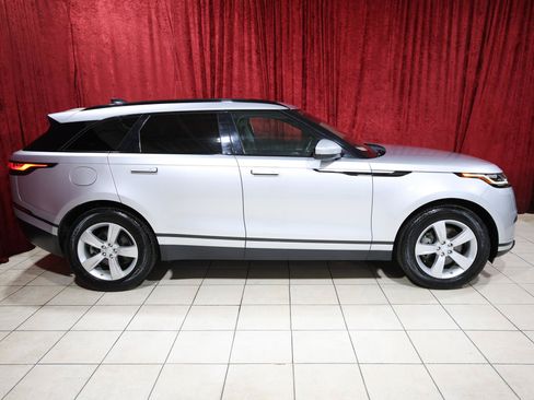 Used 2018 Land Rover Range Rover Velar S AWD/4WD image 8