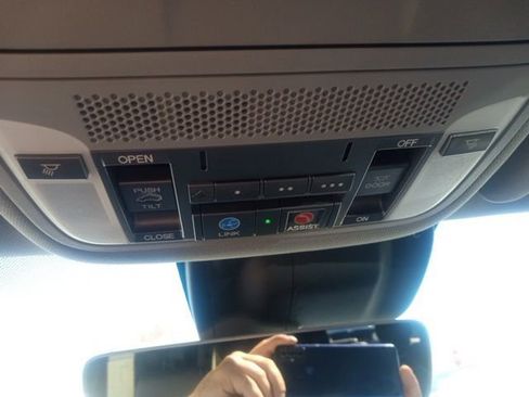 Used 2019 Acura MDX SH-AWD w/ Technology Package image 24