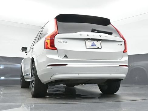 Used 2024 Volvo XC90 B6 Ultimate w/ Protection Package Premier AWD/4WD image 15