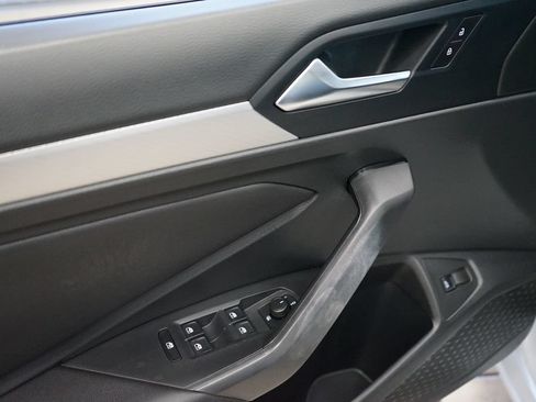 Used 2019 Volkswagen Jetta R-Line FWD image 23