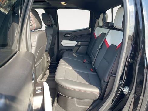 Used 2024 GMC Canyon AT4X AWD/4WD image 13