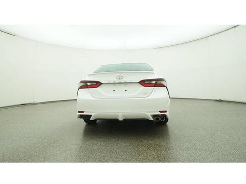 Used 2023 Toyota Camry SE FWD image 29