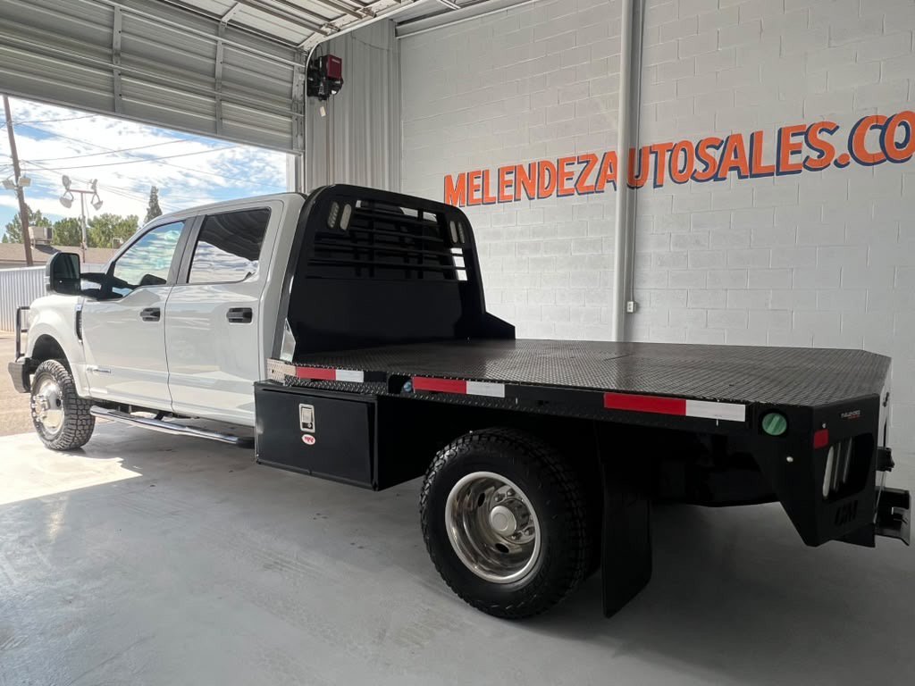 Used 2022 Ford F350 XL w/ Power Equipment Group AWD/4WD image 3