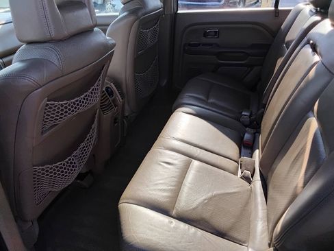 Used 2004 Honda Pilot EX image 20