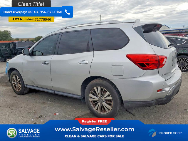 Used 2020 Nissan Pathfinder SL FWD image 3