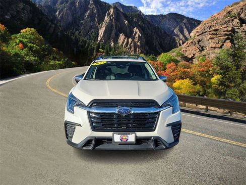 Used 2023 Subaru Ascent Limited w/ Technology Package image 6