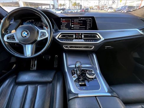 Used 2022 BMW X6 xDrive40i w/ M Sport Package image 15