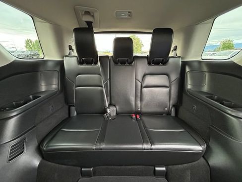 Certified 2025 Nissan Pathfinder SL AWD/4WD image 45