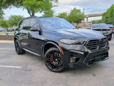Used 2024 BMW X5 M Competition w/ Executive Package image 2