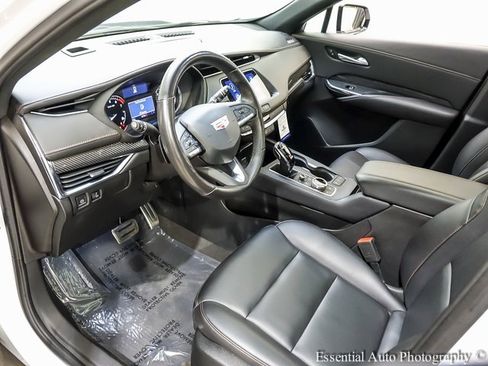 Certified 2023 Cadillac XT4 Sport w/ Driver Assist Package image 10