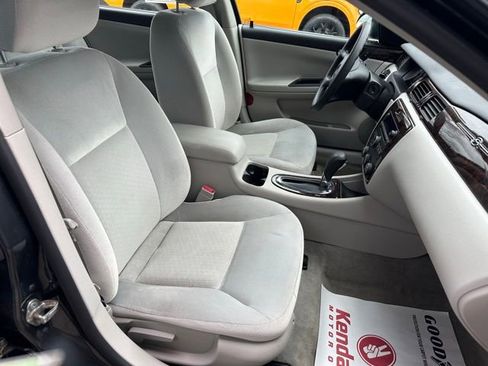 Used 2016 Chevrolet Impala Limited LS FWD image 14