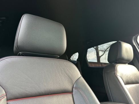 Used 2021 Chevrolet Blazer RS w/ Enhanced Convenience Package image 27