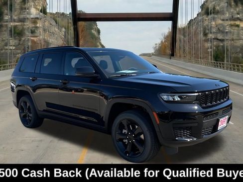 New 2025 Jeep Grand Cherokee L Altitude RWD image 15