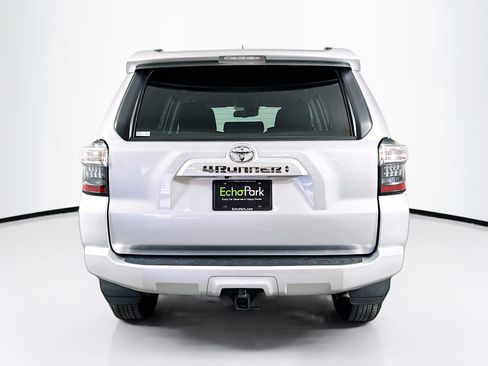 Used 2024 Toyota 4Runner SR5 image 7