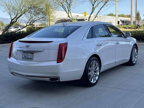 Used 2017 Cadillac XTS Premium Luxury image 3