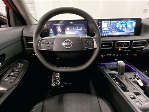 New 2026 Nissan Sentra SR w/ SR Premium Package FWD image 20
