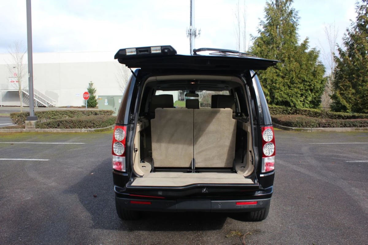 Used 2010 Land Rover LR4 HSE AWD/4WD image 21