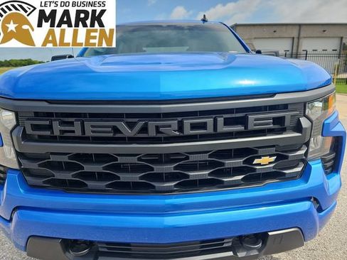 Used 2025 Chevrolet Silverado 1500 Custom AWD/4WD image 30