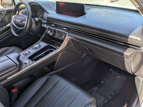 Used 2024 Genesis GV80 2.5T image 29