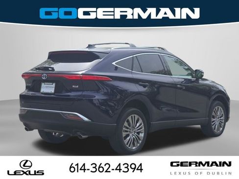 Used 2023 Toyota Venza XLE AWD/4WD image 8