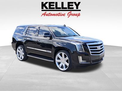 Used 2015 Cadillac Escalade Luxury