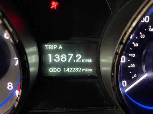 Used 2013 Hyundai Sonata GLS w/ Popular Equipment Pkg FWD image 9