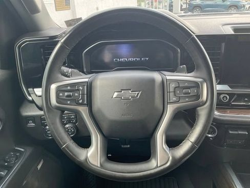 Used 2023 Chevrolet Silverado 1500 RST w/ Convenience Package II AWD/4WD image 3