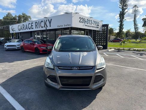 Used 2013 Ford Escape SEL FWD image 2