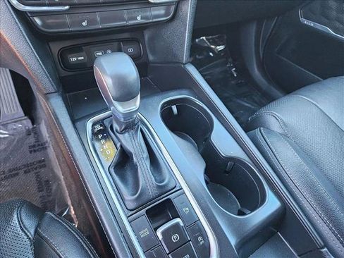 Used 2019 Hyundai Santa Fe Limited image 12
