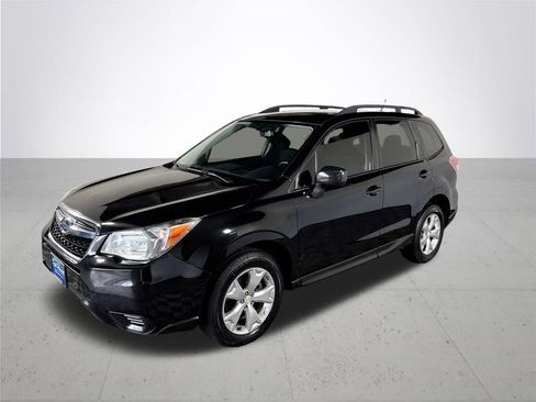 Used 2015 Subaru Forester 2.5i w/ Alloy Wheel Package image 2