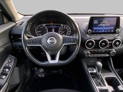 Used 2022 Nissan Sentra SV FWD image 6