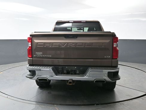 Used 2019 Chevrolet Silverado 1500 LTZ image 11