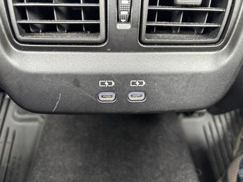 Used 2023 Toyota Crown w/ Advanced Technology Package image 19