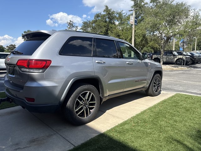 Used 2019 Jeep Grand Cherokee Trailhawk AWD/4WD image 2