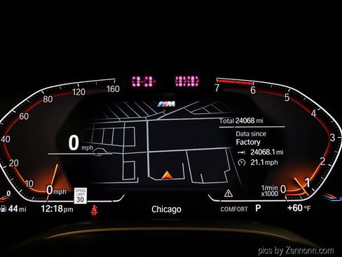 Certified 2022 BMW 750i xDrive w/ Executive Package image 17