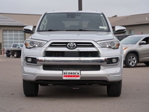 Used 2021 Toyota 4Runner Limited AWD/4WD image 8