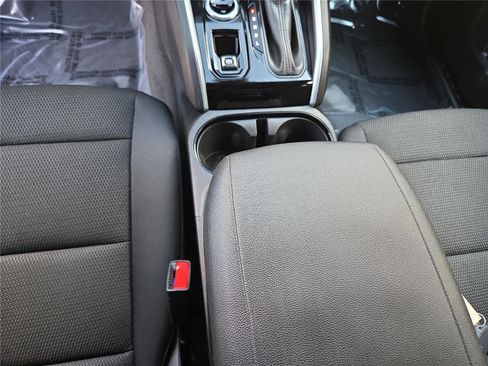 Used 2023 Chevrolet Colorado LT w/ LT Convenience Package image 23