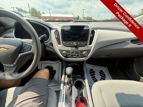 Used 2022 Chevrolet Malibu LS w/ Driver Confidence Package II FWD image 23