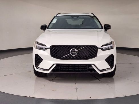 New 2026 Volvo XC60 B5 Ultra w/ Protection Package Premier AWD/4WD image 9
