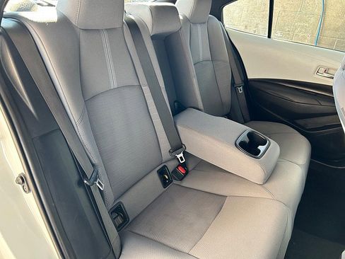 Used 2023 Toyota Corolla SE image 30