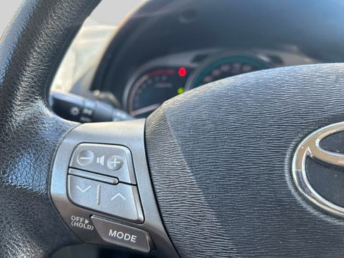 Used 2009 Toyota Venza FWD image 22