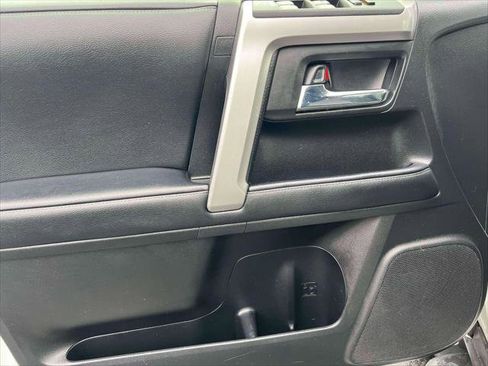 Certified 2020 Toyota 4Runner SR5 image 19