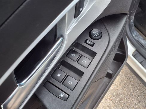 Used 2013 Chevrolet Equinox LS FWD image 13