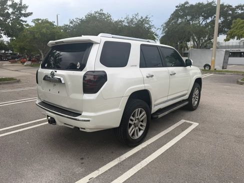 Used 2013 Toyota 4Runner Limited AWD/4WD image 8