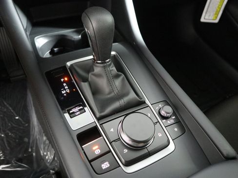 New 2026 MAZDA MAZDA3 s FWD image 19