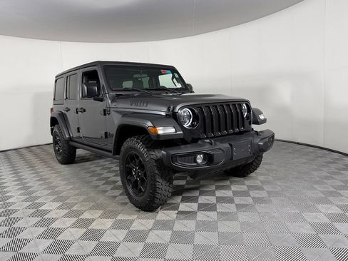 Used 2023 Jeep Wrangler Unlimited Sport AWD/4WD image 4